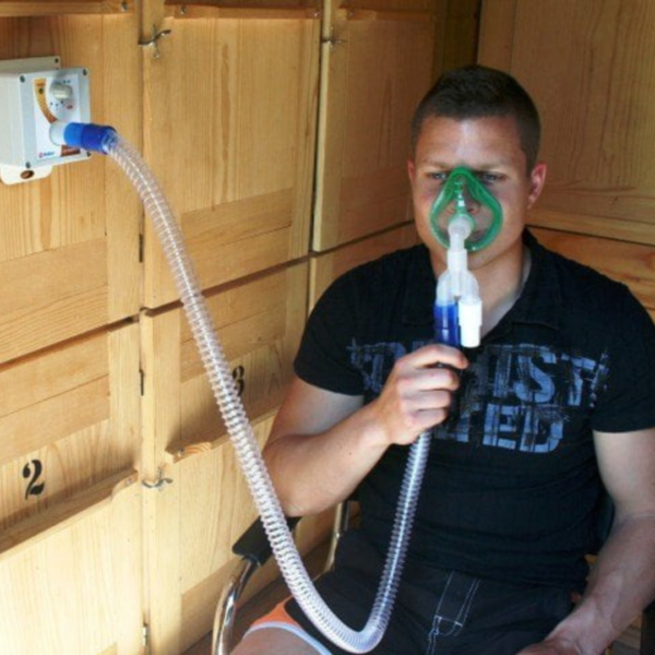 Inhalation of aerosol from the hive API AEROSOL II - Medikoel